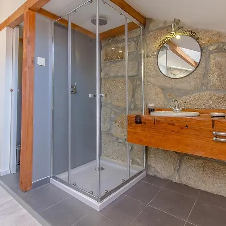 דירה Gaia Stone House
